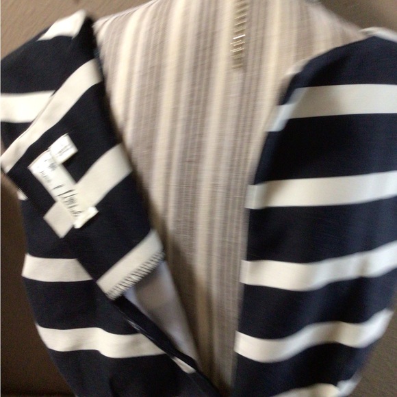 EMMA AND MICHELE STRIPE DRESS - Picture 4 of 11